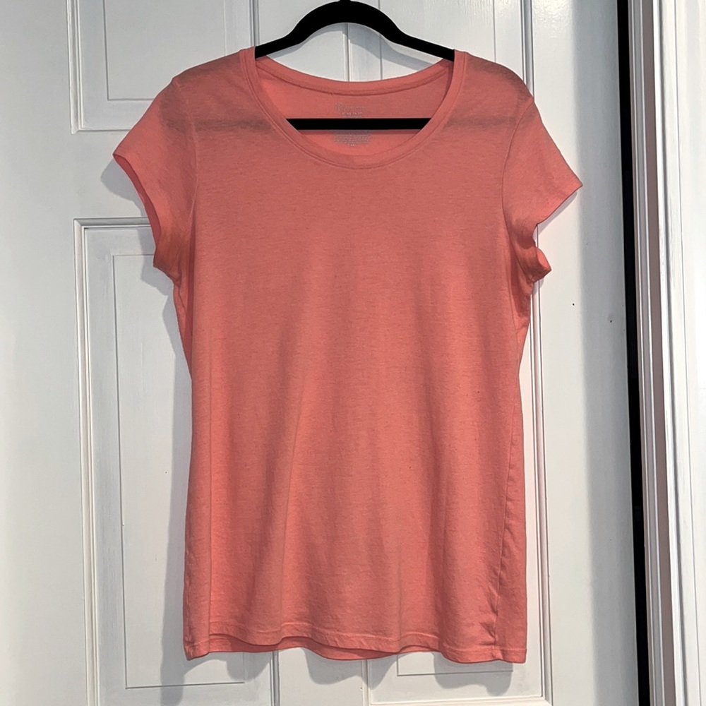 No Boundaries XL Melon/Peach Women’s Short Sleeve Shirt